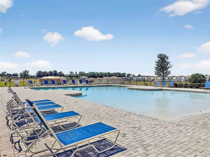 Community amenities in , Apopka (Image 11).