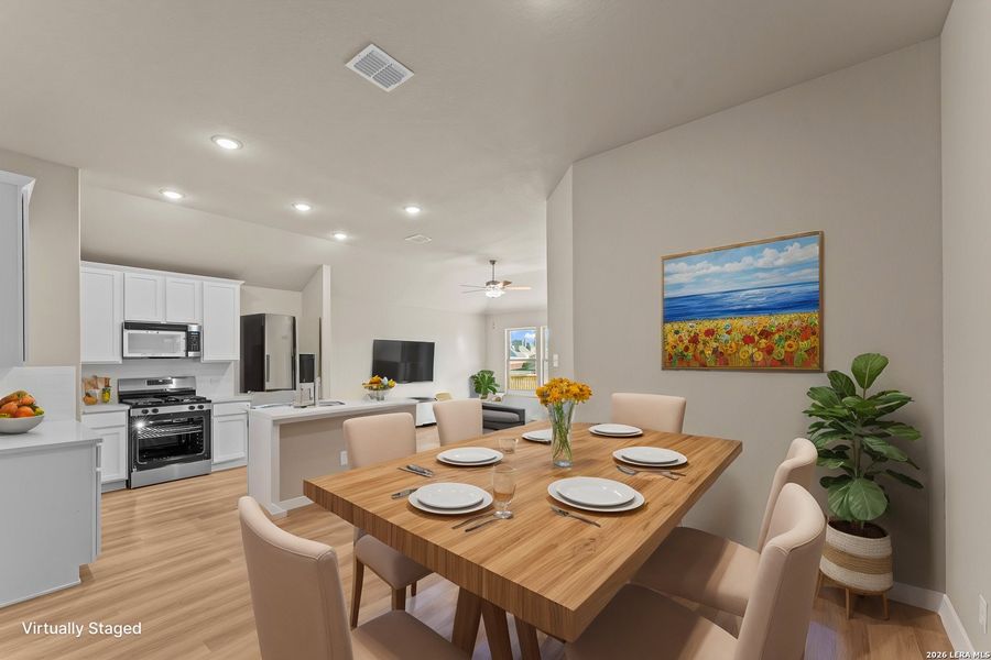 Furnished interior view inside a new home in Meadows at Clear Springs, New Braunfels (Image 10). Furnished interior view inside a new home in Meadows at Clear Springs, New Braunfels (Image 10).