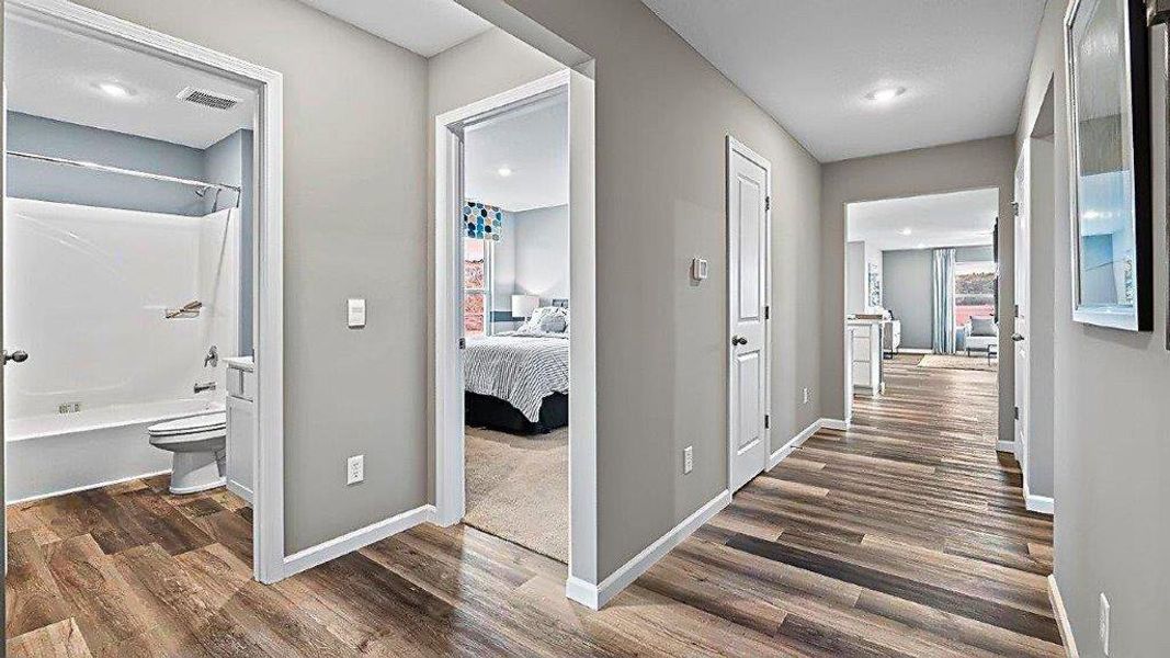 Image 18 representing the Chatham by D.R. Horton in Ruskin Preserve, Ruskin, FL.