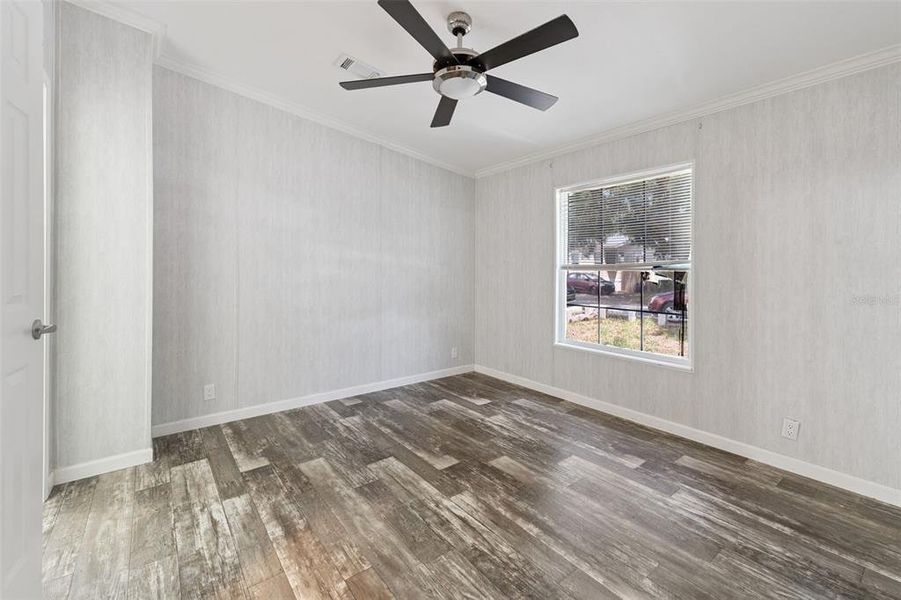 Spacious, unfurnished interior of a new home in , Lake Wales (Image 11).