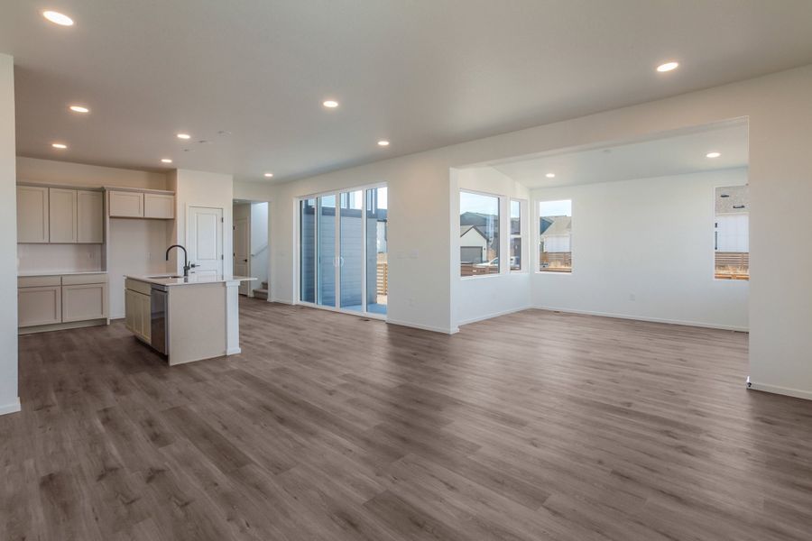 Spacious, unfurnished interior of a new home in Trailside, Timnath (Image 22). Spacious, unfurnished interior of a new home in Trailside, Timnath (Image 22).