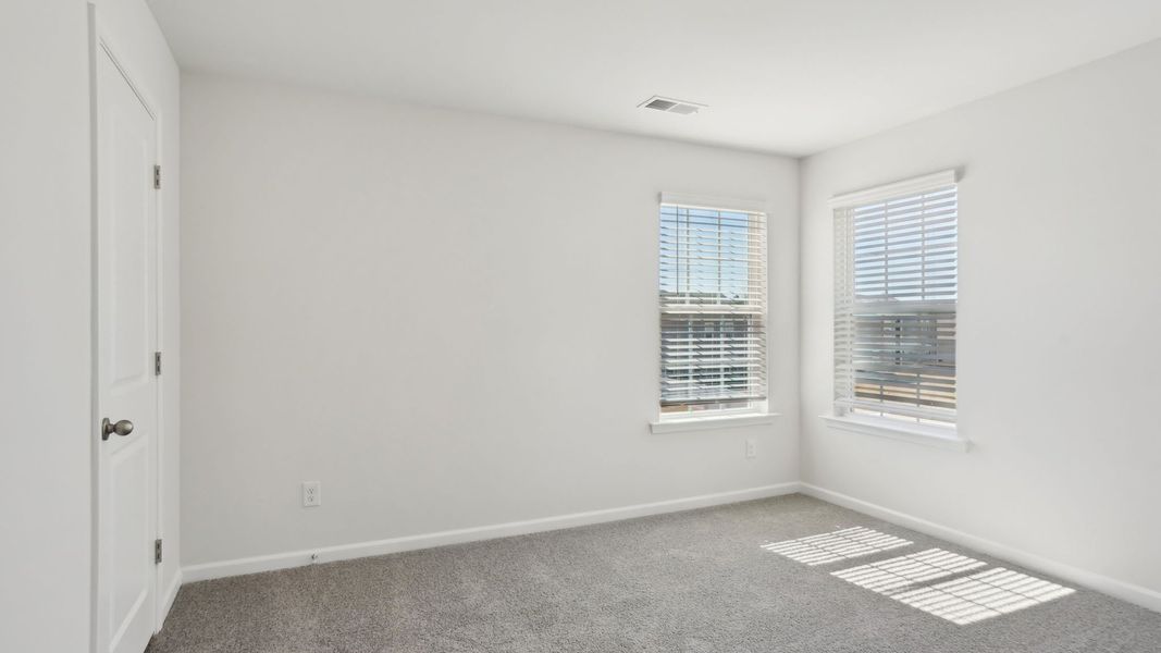 Spacious, unfurnished interior of a new home in Granite Falls, Lancaster (Image 24). Spacious, unfurnished interior of a new home in Granite Falls, Lancaster (Image 24).