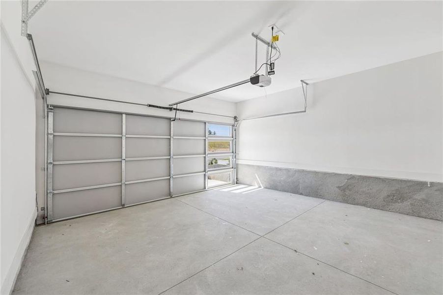 Spacious, unfurnished interior of a new home in Tribute, Hoschton (Image 20). Spacious, unfurnished interior of a new home in Tribute, Hoschton (Image 20).