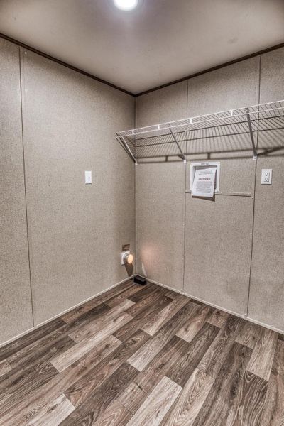 Spacious, unfurnished interior of a new home in , Waller (Image 18).