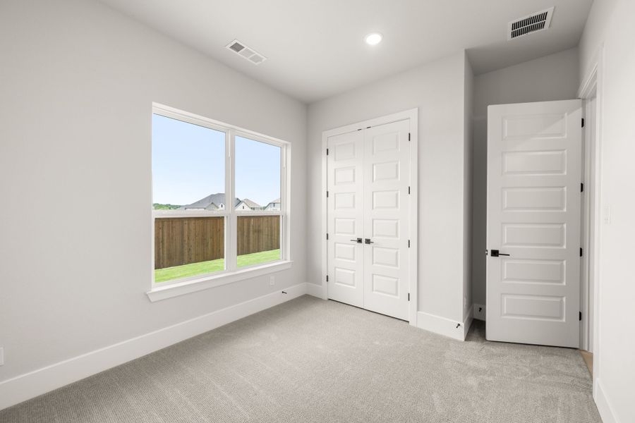 Spacious, unfurnished interior of a new home in Rio Vista at Kelly Ranch, Aledo (Image 19). Spacious, unfurnished interior of a new home in Rio Vista at Kelly Ranch, Aledo (Image 19).