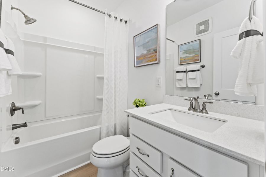 Full Guest Bathroom