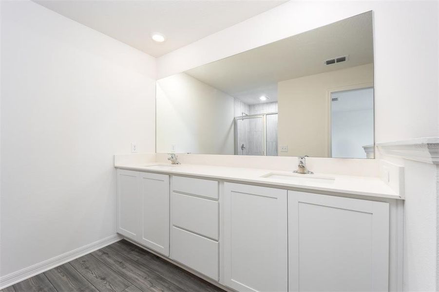 Furnished interior view inside a new home in Sol Vista, Dundee (Image 8).