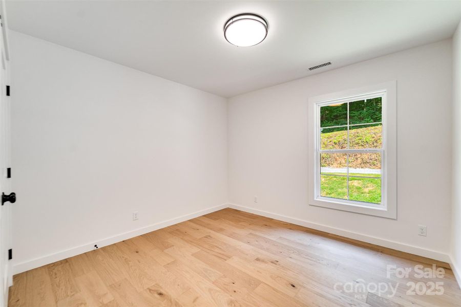 Spacious, unfurnished interior of a new home in , Sylva (Image 38).