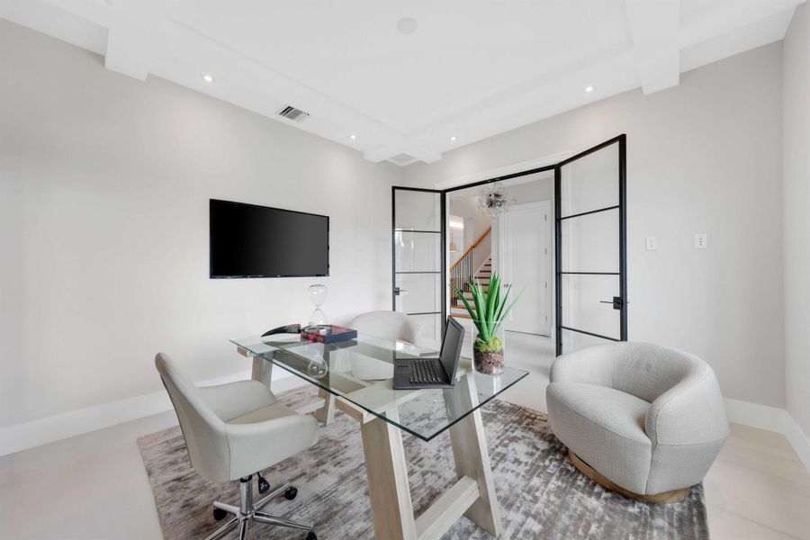 Furnished interior view inside a new home in , Boynton Beach (Image 28).