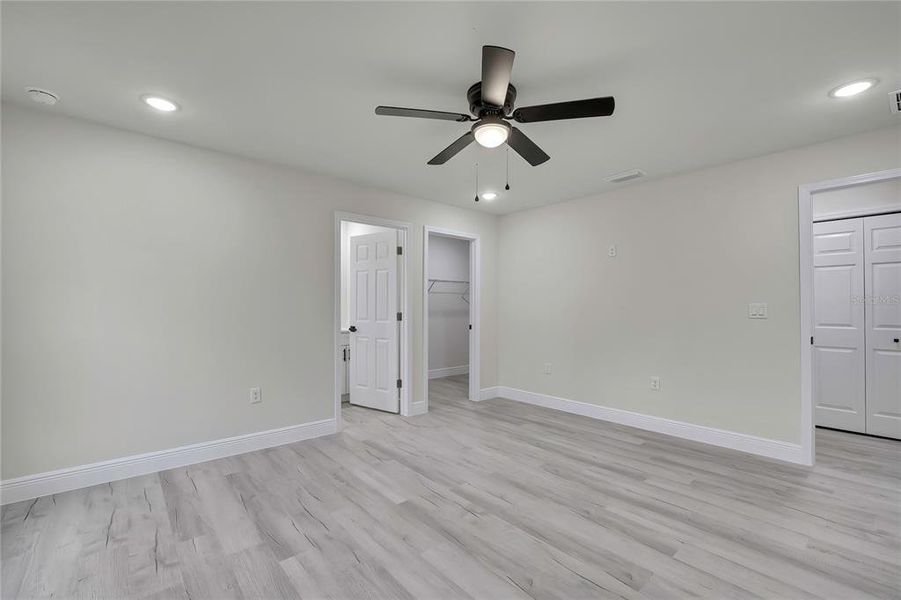 Spacious, unfurnished interior of a new home in , Citrus Springs (Image 16). Spacious, unfurnished interior of a new home in , Citrus Springs (Image 16).