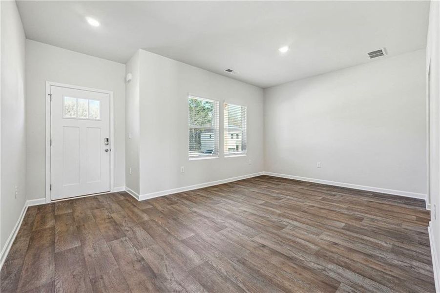Spacious, unfurnished interior of a new home in Conner Springs, Social Circle (Image 11). Spacious, unfurnished interior of a new home in Conner Springs, Social Circle (Image 11).