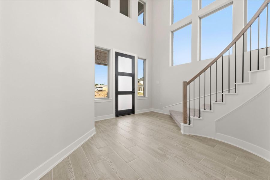 Spacious, unfurnished interior of a new home in , Montgomery (Image 16).