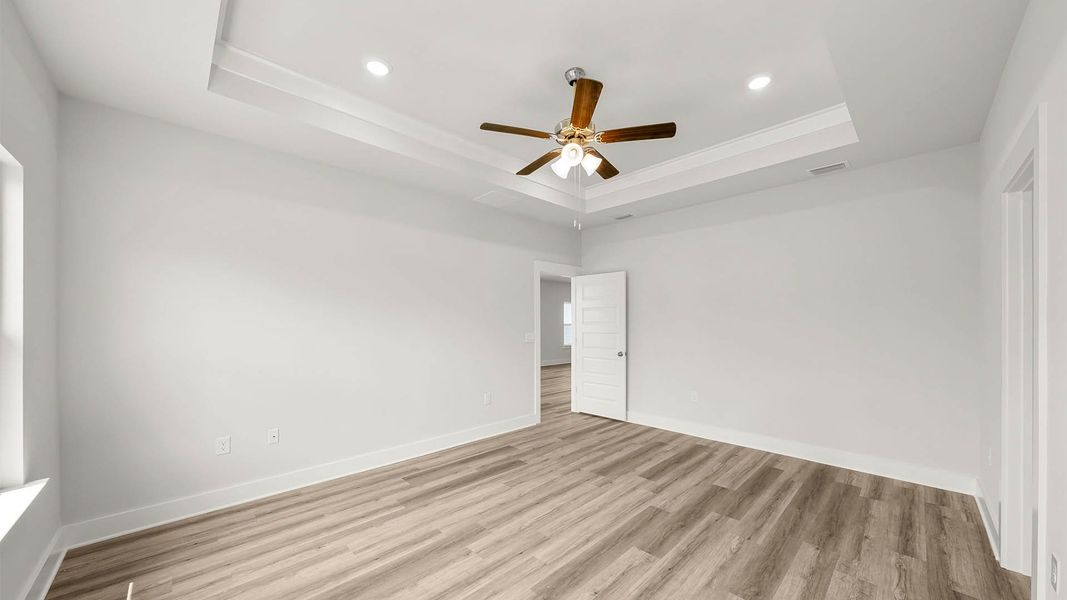 Spacious, unfurnished interior of a new home in WindMark Beach, Port Saint Joe (Image 24).