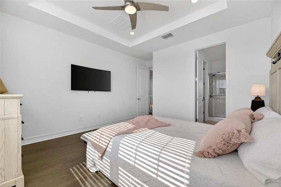 Furnished interior view inside a new home in SouthShore Yacht Club: Somerset Preserve, Ruskin (Image 60).