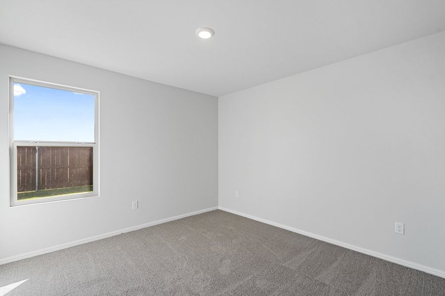 Representative unfurnished interior of a home built from the TEXAS CALI by D.R. Horton in Faculty Row, Abilene (Image 53).