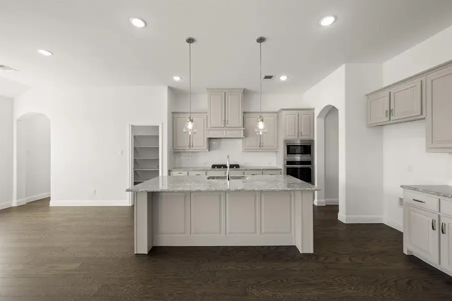 220 Pine Leaf- Kitchen-1 220 Pine Leaf- Kitchen-1