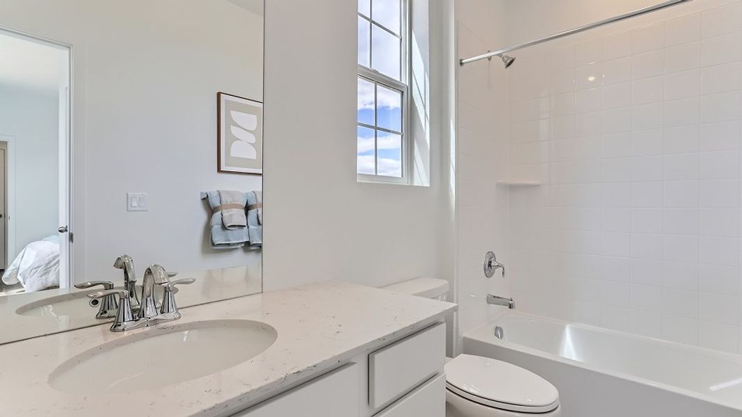 052825 2130 Forte Bath2 F1