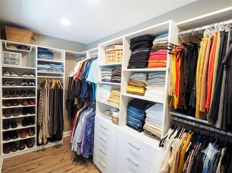 Close-up of interior finishes inside a home in , Brookhaven (Image 73).