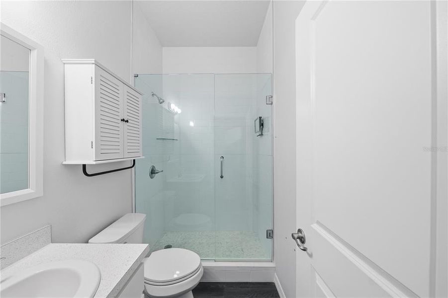 Furnished interior view inside a new home in , Edgewater (Image 7).