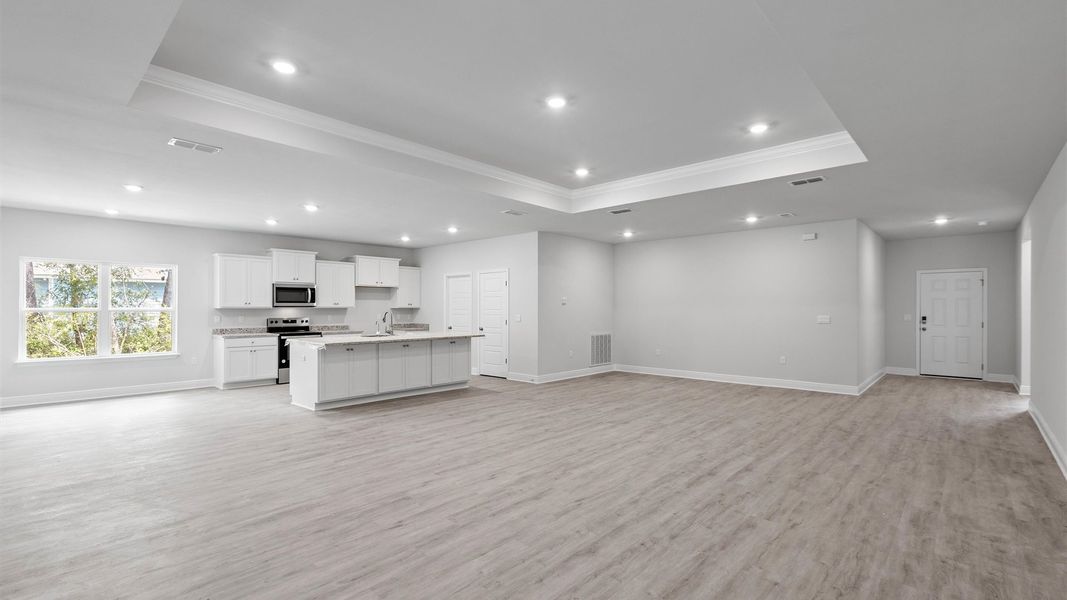 Spacious, unfurnished interior of a new home in Greystone, Crawfordville (Image 23).