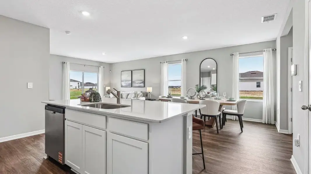 Furnished interior view inside a new home in Hawthorne Ranch, Lakeland (Image 13).