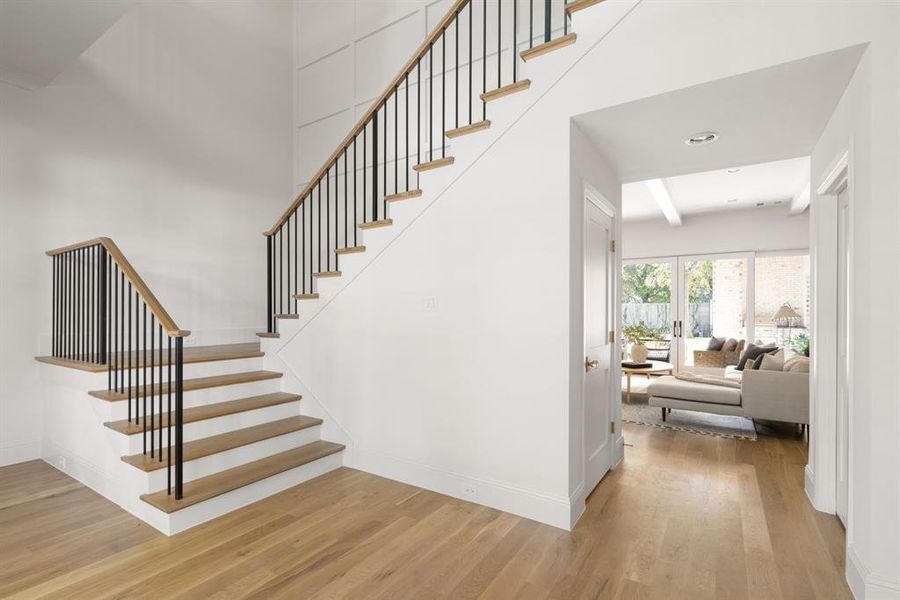 Spacious, unfurnished interior of a new home in , Dallas (Image 21).