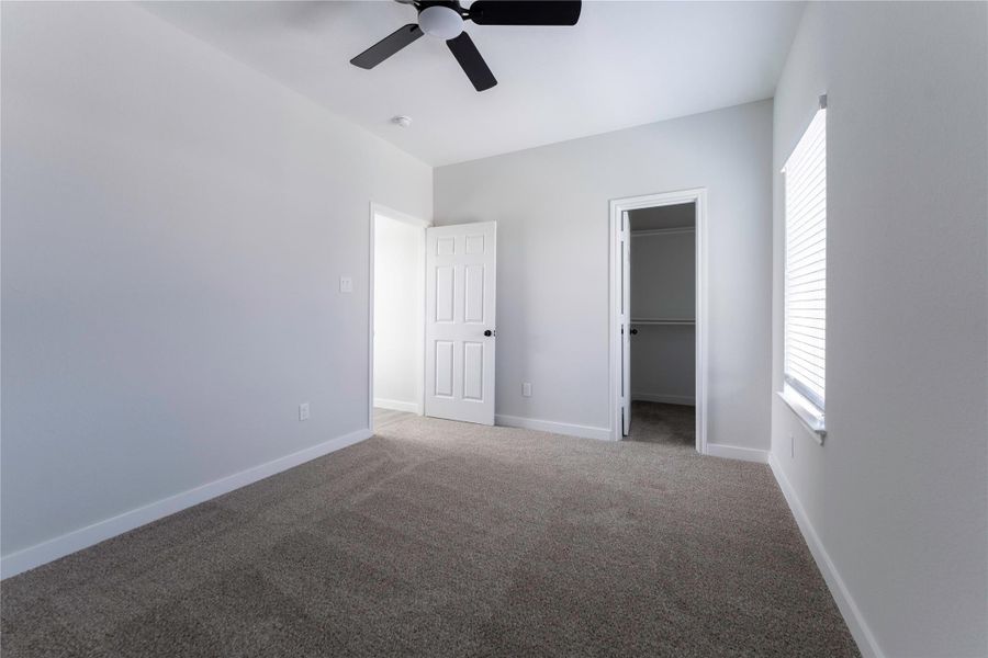 Spacious, unfurnished interior of a new home in , Houston (Image 15).
