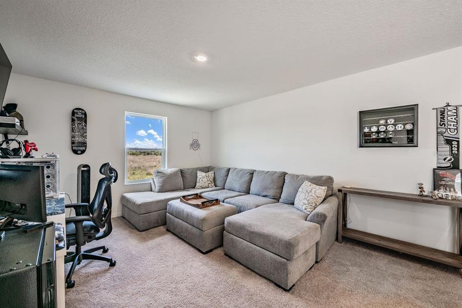 Furnished interior view inside a new home in , Zephyrhills (Image 9).