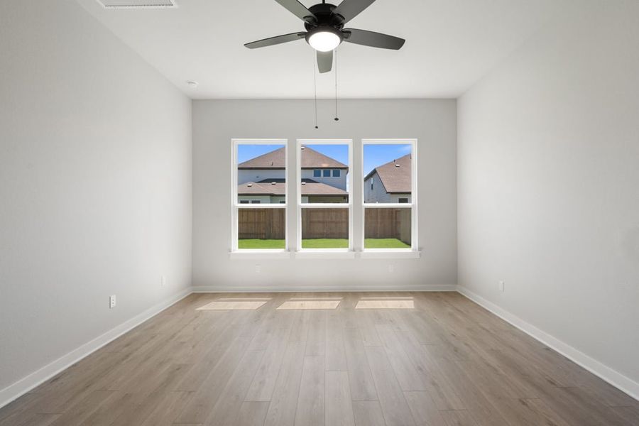 Spacious, unfurnished interior of a new home in Lagos Reserve, Manor (Image 32). Spacious, unfurnished interior of a new home in Lagos Reserve, Manor (Image 32).
