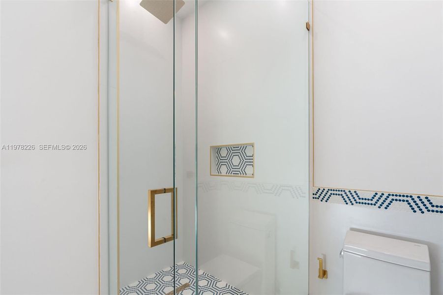 Furnished interior view inside a new home in , Islamorada, Village of Islands (Image 19).