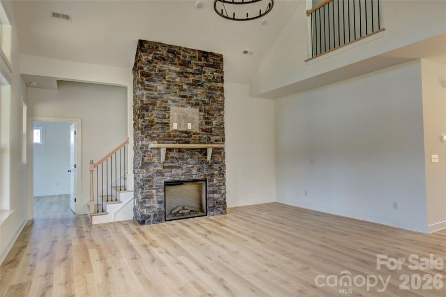 Spacious, unfurnished interior of a new home in , Bessemer City (Image 18).