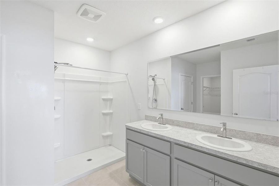 Furnished interior view inside a new home in , New Smyrna Beach (Image 4).