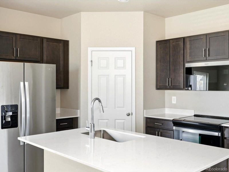 Close-up of interior finishes inside a home in York Station, Brighton (Image 16).