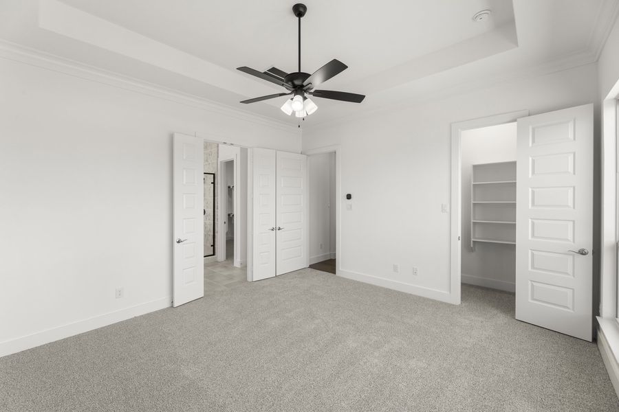 Spacious, unfurnished interior of a new home in Nelson Lake Estates, Rockwall (Image 23). Spacious, unfurnished interior of a new home in Nelson Lake Estates, Rockwall (Image 23).