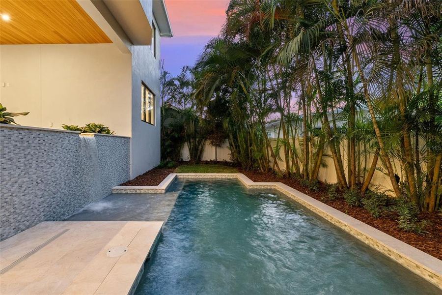 Exterior details and patio area of a home in , Tampa (Image 33).
