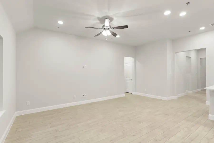 Representative unfurnished interior of a home built from the Glory by Rockwell Homes in Creekside, Royse City (Image 25). Representative unfurnished interior of a home built from the Glory by Rockwell Homes in Creekside, Royse City (Image 25).