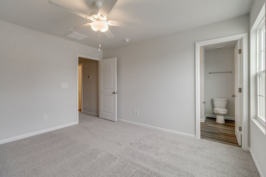 Spacious, unfurnished interior of a new home in Haynes Park, Columbia (Image 20). Spacious, unfurnished interior of a new home in Haynes Park, Columbia (Image 20).