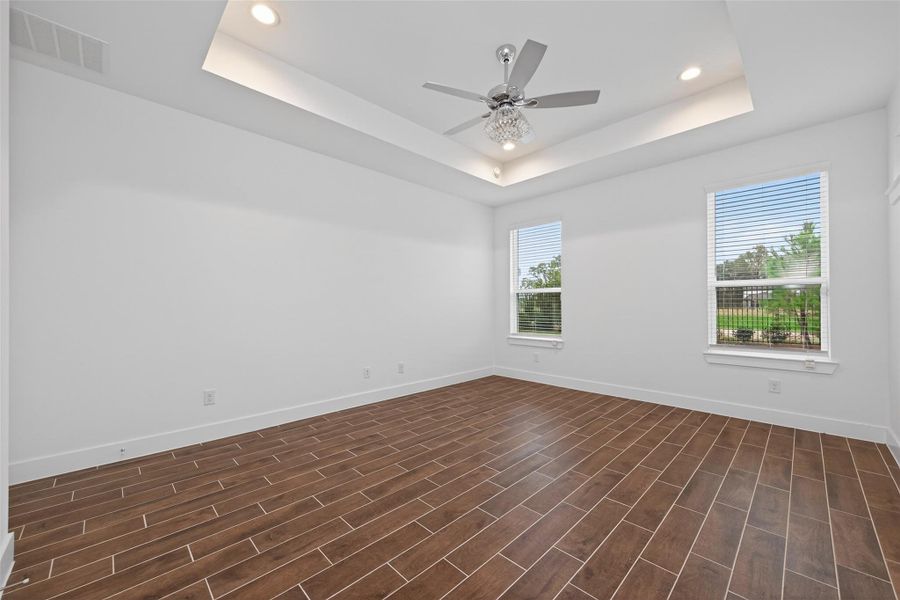 Spacious, unfurnished interior of a new home in Artavia, Conroe (Image 36).