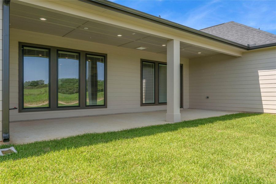 Exterior details and patio area of a home in Chapel Bend, Montgomery (Image 2). Exterior details and patio area of a home in Chapel Bend, Montgomery (Image 2).