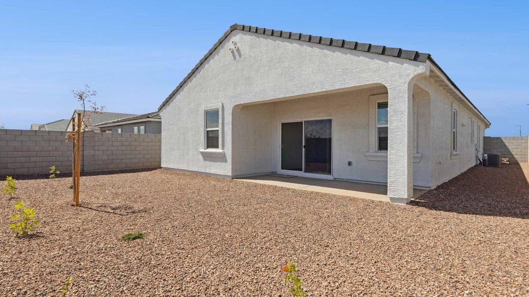 Exterior details and patio area of a home in Rio Rancho Estates, Wittmann (Image 1).