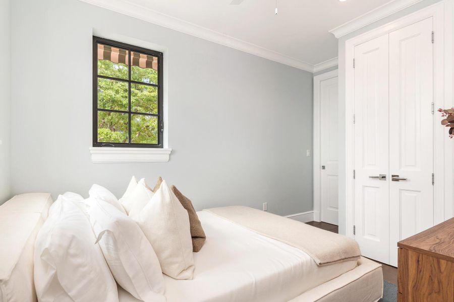 Furnished interior view inside a new home in , West Palm Beach (Image 6).