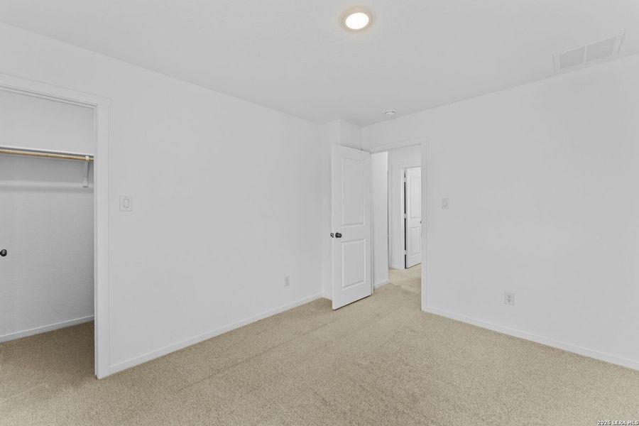Spacious, unfurnished interior of a new home in Waterwheel, San Antonio (Image 23).