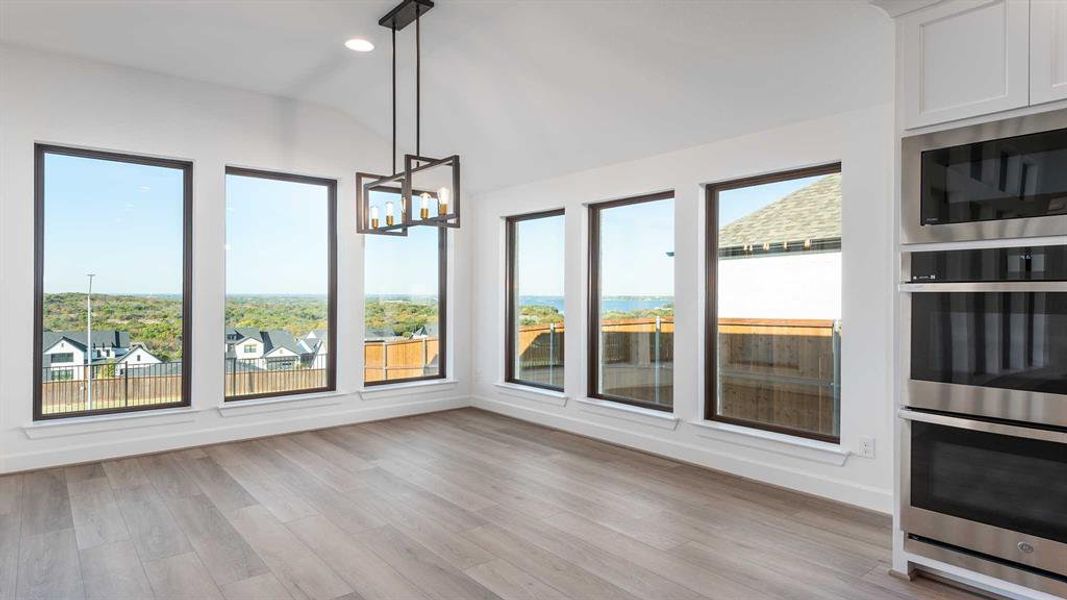 Spacious, unfurnished interior of a new home in Talon Hills 60'/70', Fort Worth (Image 15).