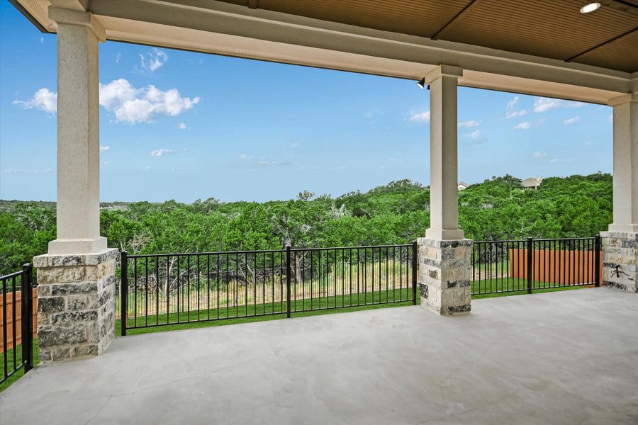 Representative exterior details of a home built from the Sapphire by Giddens Homes in Riverstone, Georgetown (Image 43).