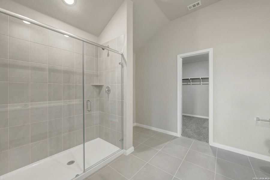 Furnished interior view inside a new home in Greenspoint Heights, Seguin (Image 10).