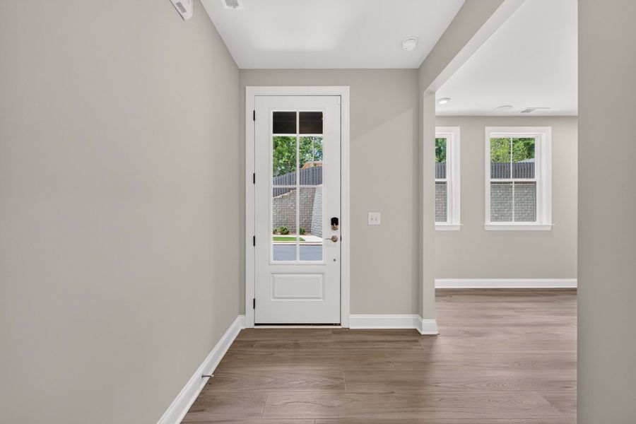 Spacious, unfurnished interior of a new home in Old Town Village, Waxhaw (Image 19).