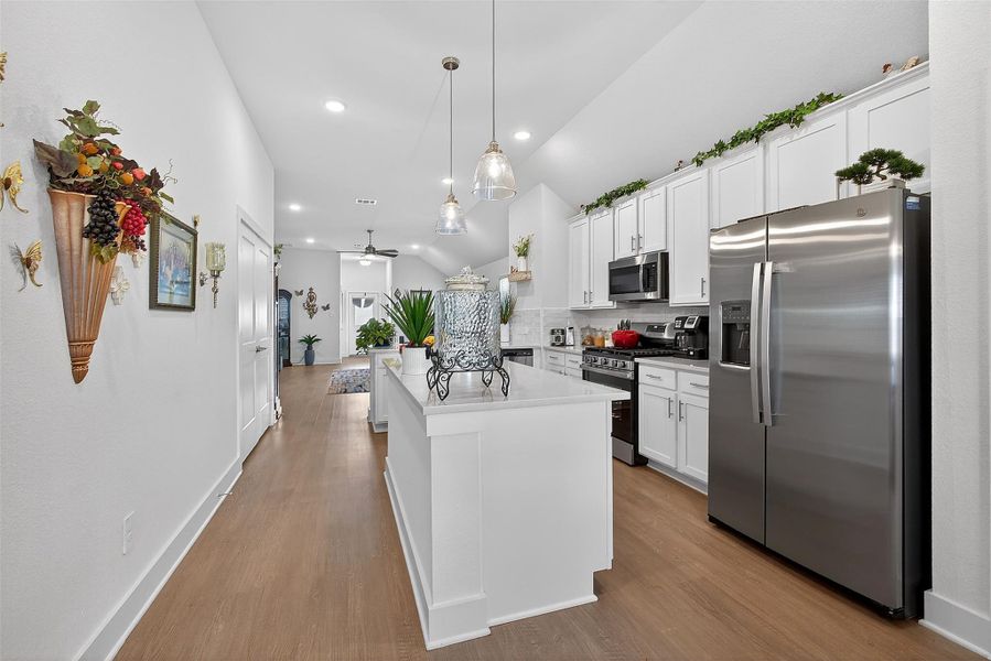 Furnished interior view inside a new home in Moran Ranch, Willis (Image 9).