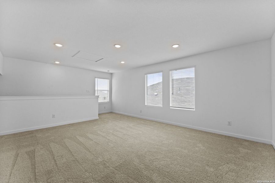 Spacious, unfurnished interior of a new home in Grace Valley, Marion (Image 12).