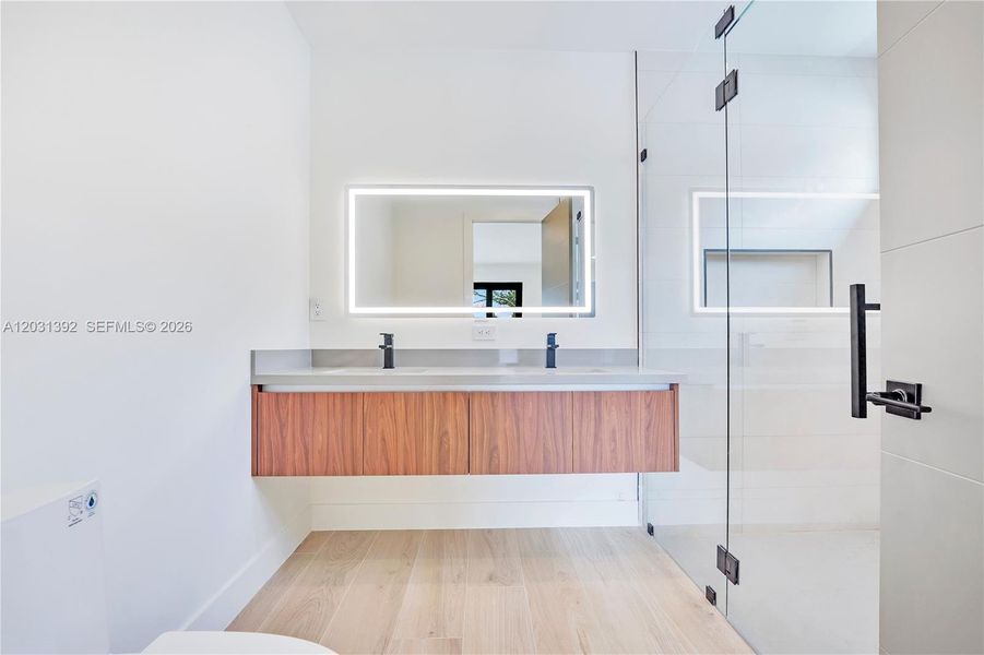 Furnished interior view inside a new home in , Hollywood (Image 15).