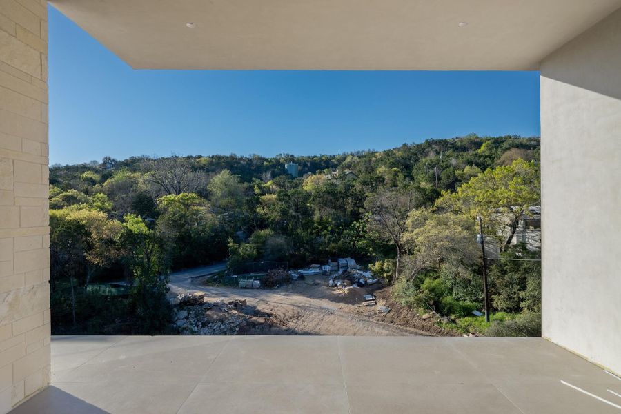 Exterior details and patio area of a home in , West Lake Hills (Image 27).